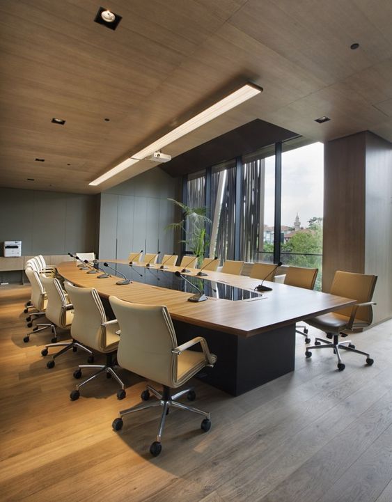 Conference Table Cnt - 02
