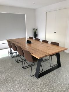 Conference Table Cnt - 33