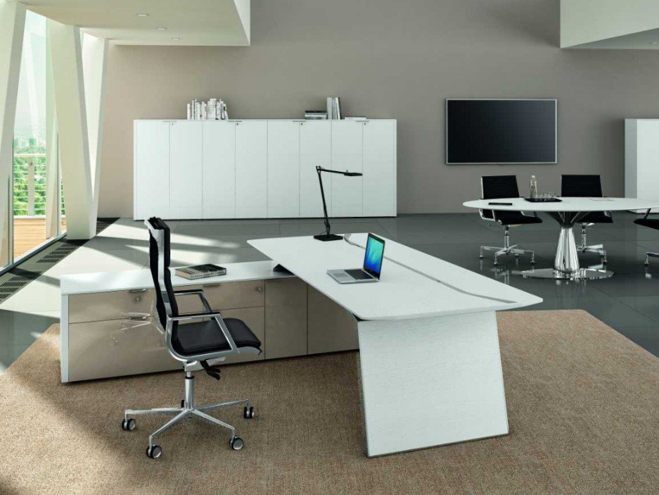 Executive Table Ext - 82